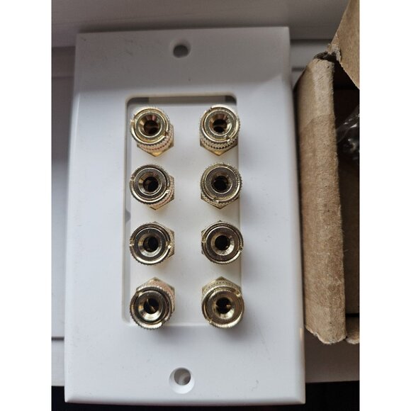 Fosmon (Quad Speaker) Home Theater Wall Plate - Gold Plated Copper Banana Bindin - Picture 7 of 8